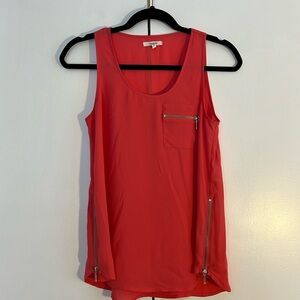 Maurice’s Pink Top with Zipper Sides